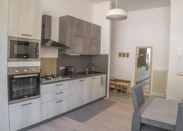 Cernobbio Apartment * チェルノッビオ
