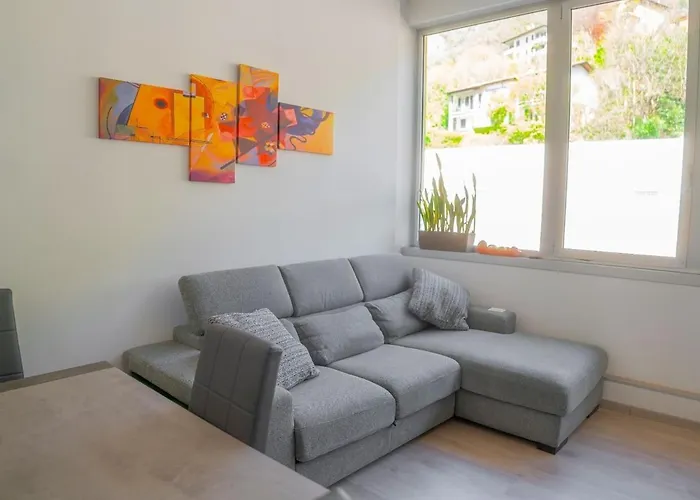 アパート Cernobbio Apartment チェルノッビオ